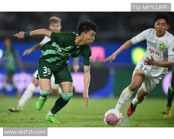 孙继平:从青涩少年到足球明星的成长之路与辉煌成就 孙继平:从青涩少年到足球明星的成长之路与辉煌成就